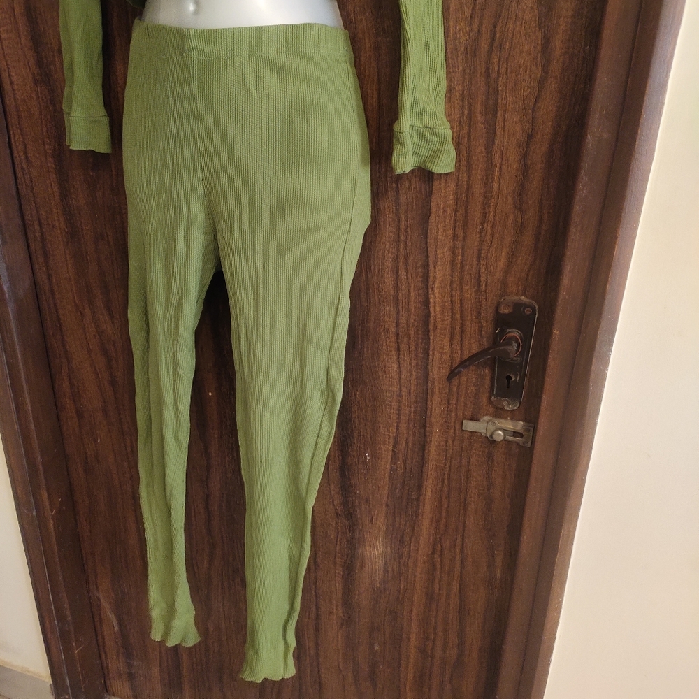 Ribbed Co-ord set fixed rate... No offers - Picture 7 of 8